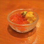 鮨 井上 - イクラとウニ