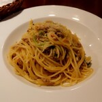 la gallina - 鴨とねぎのオイルパスタ