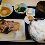Kunidaya - 赤魚定食 950円 大盛無料