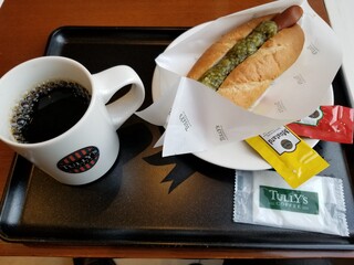TULLY'S COFFEE - コーヒー＆ドッグ。