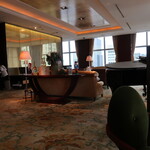 THE LOBBY LOUNGE - 店内