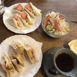 サンドイッチとカフェ&バー ヤールー - 