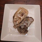 カキ焼き白山 - 焼き牡蛎１