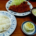 とんかつや - とんかつ定食￥1400