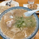 元祖赤のれん 節ちゃんラーメン 天神本店 - 