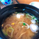 開山 - ほっこりお味噌汁は具だくさん！