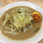 ラーメン たぬき屋 - 