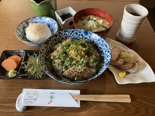 h Sensu - ごまサバ琉球丼