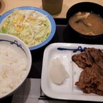 松屋 - カルビ焼き肉定食　660円