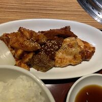 焼肉 しんうち 神楽坂 - 
