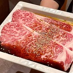 個室焼肉 鉢屋 - 