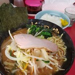 ラーメン 杉田家 - 