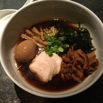 サンチャ フカミ - 日によってですが、醤油系のラーメンもあります。こちらは「阿波の中華そば」