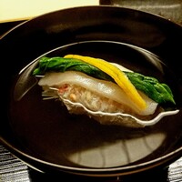 道人 - 松葉蟹真丈、しゃぶ餅、ほうれん草、松葉柚子。この日の悶絶2回目。