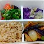 パリヤ - DELI BOX(弁当) 1,134円 ♪