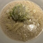 鴨出汁中華蕎麦 麺屋yoshiki - 蟹と貝出汁のクリィミーラーメン