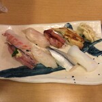 千成寿司 - 地魚にぎり　1100円