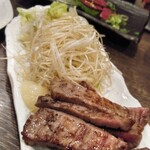 縁家 - 炭火焼き厚切り牛タン　大