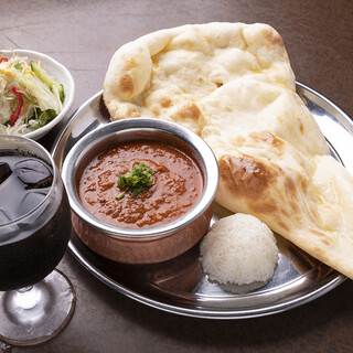 We offer great value lunch menus, including a choice of curry sets.