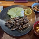 Jidori Sumibiyaki Tori No Kago - 妻地鶏もも焼き定食