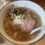 麺や輝 - 塩とんこつラーメン（平日限定）　850円
