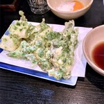 創作鳥焼 五鉄 - 牡蠣と下仁田葱の天ぷら。