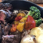 肉バルD.U.M.B.O - 