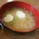 Donguri Zushi - 味噌汁