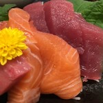 市場カフェ 黒銀 - 刺身定食ご飯大盛