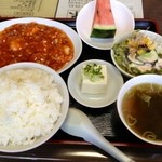 中華料理　幸莱 - エビチリ定食：787円