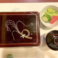 鰻割烹 伊豆栄 不忍亭 - うな重