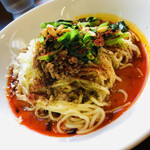 四川担担麺 蒼雲 - 究極のタレに至高の麺が重なる奇跡、四川担担麺(T-T)