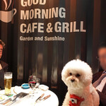 Good Morning Cafe&Grill  - アンジェリーナとも、何回か此のテーブルで〜♬