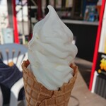 スイーツ ショップ ドルチェ - 北海道ソフトクリーム350円