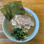 ラーメン六角家 - 