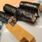 すし玄 - のり巻きと玉子がつきます