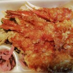 Tendontenya - 海老とずわい蟹爪の天丼弁当 いか追加