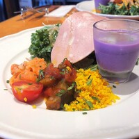 イゾラ スメラルダ - 