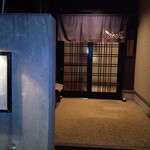 あさの屋 - 田んぼのど真ん中ですが、いい雰囲気です。
