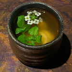 ラ・ヴァガボンド - 雲子入り生ハムのコンソメスープ