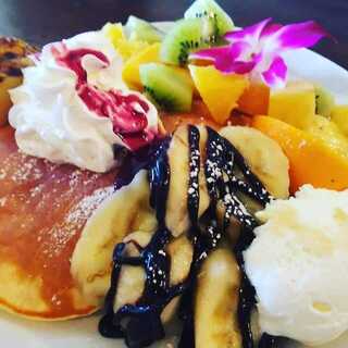 オシャレな空間 服部天神駅でランチに使えるカフェ ランキング 食べログ