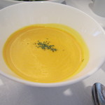 Ruku Rukoube - カボチャのスープ