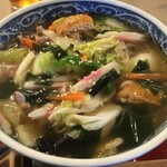 さか本 そば店 - 八宝蕎麦。五目超えの贅沢