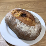 ル・プチメック - 渋皮つき栗と柚子のパン