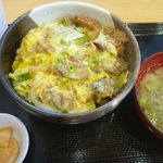 食べ処 チロル - なんこ丼。