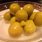 ルール ブルー - アンチョビ入りグリーンオリーブ（￥420）