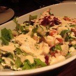 ルール ブルー - スワイ蟹・ミル貝・ホタテ貝・ホッキ貝の入ったシーフードサラダオマール海老風味のマヨネーズソースと共に（￥2520）