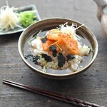 各種茶泡飯（梅子、明太子、鮭魚、鯛魚）