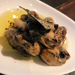 Bosuton Suteki - 牡蠣のオイル漬け