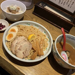 麺や　六三六 - 